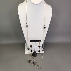 Necklace Pierced Earrings Lot of 2 Black Glass Acrylic Station Gold Tone 48″
