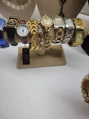 mixed lot of vintage mostly all signed/ wear