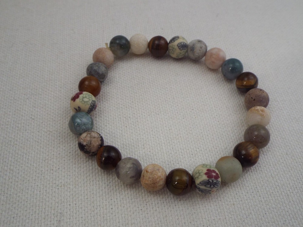 Mixed Stone & Polymer Bead Stretch Bracelet (A32)