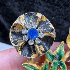 Vintage Pot Metal Enamel Rhinestone Flower Brooch Gold Tone READ