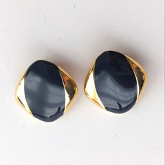 Vintage 80s Chic Gold Tone Classic Diamond Shape Navy Clip On Earrings