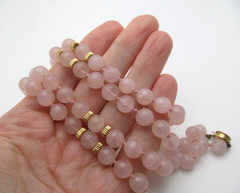 Vintage 14K Yellow Gold Fill Lavender Rose Quartz Stone 8.25mm Knotted Necklace