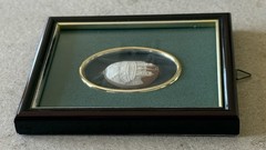 Vintage Carved Italian Shell Souvenir Cameo – The Spanish Steps, Rome – Framed