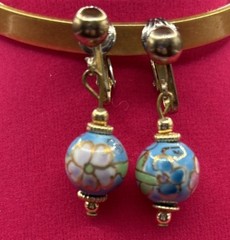 CLOISONNE GORGEOUS GENUINE ENAMEL FLOWER ROUND clip on EARRINGS