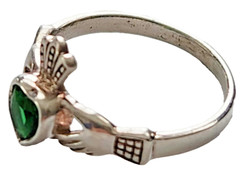 QUALITY 925 Sterling Silver CLADDAGH Ring Emerald Colored Heart Stone Sz 5.25