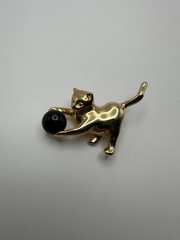 Vintage Gold Cat Kitten Playing With Black Ball Brooch 4.5cm JB6