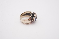 Vintage Sterling Silver 925 Black Onyx Lapis Coral Ring Size 4.25