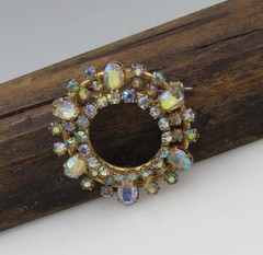 Vintage Crystal AB Rhinestone Wreath Circle Brooch Gold Tone A3