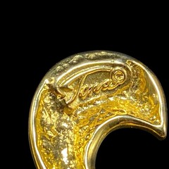 Vintage Tona Brooch Matte Shiny Goldtone Swirl 3-1/8″ Long