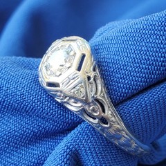 Original EARTH MINED DIAMOND Deco Engagement Ring 18K WHITE GOLD Solitaire S 6