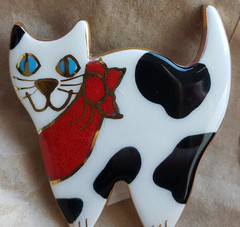Pottery Enamel Cat Pin Brooch Jewelry