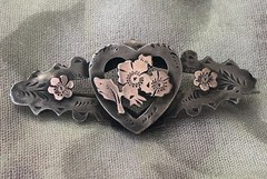 WWI silver and gold antique sweetheart brooch Mizpah Style 1909