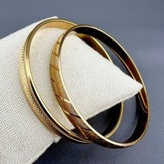 Vintage Monet Bracelet Lot 2 Bangle Diamond Cut Textured Gold Tone Signed 7.75”