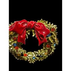 Vtg By ART Antiqued Gold Tone Colorful Rhinestone Enamel Christmas Wreath Pin