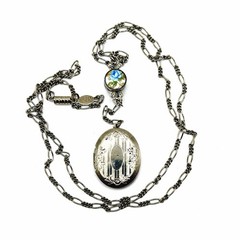 Vintage Silver Tone Oval Photo Locket Drop Pendant Necklace Figaro Chain