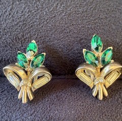Vintage Coro emerald marquise rhinestone tension based clip-on earrings