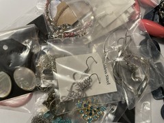 4Lb Mixed Mystery Jewelry Lot Vintage Mod Boho Bead Necklaces Bracelets Earrings