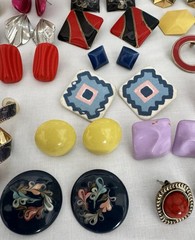 41 Pairs Vintage 80s Pierced Earrings Enamel Lucite Metal Etc Post Assorted Huge