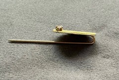 Vintage Gold Tone Ribbed Circular Stick Pin with Rhinestone Accent