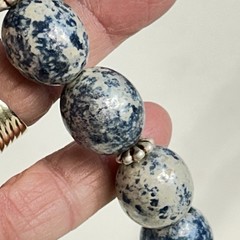 Vintage Lady Remington Blue White Beaded Collar Necklace Signed LR 19”