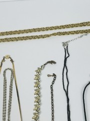 ✨VTG Lot Of 18 Vintage Necklaces & Belt, Chains, Gold silver Tone Varies Styles