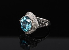 Fine 6.11ct Natural Neon Blue Zircon & 1.50ct Diamond Platinum Ring Size 9.25