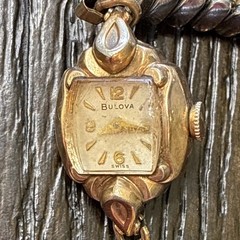 Bulova L5 R325266 Women’s Vintage Quartz Watch Gold Tone Band 17mm Case Quartz