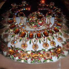 JULIANA D&E WATERMELON RHINESTONE NECKLACE BRACELET BROOCH EARRING SET PARURE