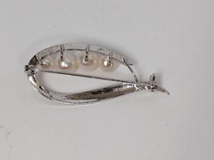 VTG Sterling Silver Brooch 1.75in Leaf Pod 4 Cultured Ivory Pearls MCM 5g Estate