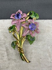 Vintage Pot Metal Gold Tone Brooch Purple Enamel Flower Rhinestone