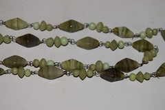 Vintage to now beautiful stone beaded chain necklace
