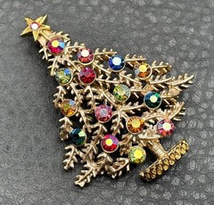 Vintage Weiss Gold Tone AB Aurora Borealis Rhinestone Christmas Tree Brooch Pin