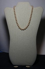 Vtg 16″ simulated pearl necklace with pearl pierced hoop earrings.