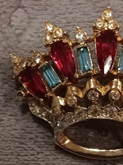 Vintage CORO brooch, 1940s–1950s