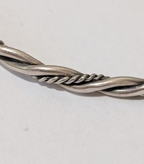 Vintage Sterling Silver Petite 4mm Wide Twisted 5.25″ Cuff Bracelet
