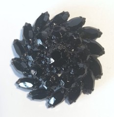 Vintage Japanned Domed Round Black Glass Stone Brooch w Swirl Outer Edge 2″