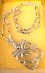 VINTAGE SIGNED AVON SILVERTONE ARTICULATED PENDANT BAR LINK CHAIN NECKLACE 24”