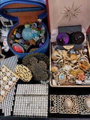 HUGE *REPAIR~HARVEST~CRAFT* Vintage & Costume Jewelry Lot RS * 350+ PCS 14+ Lbs
