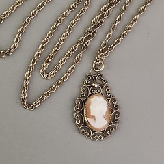 Vintage Shell Cameo Necklace Carla 14K Gold Filled Teardrop Scrollwork 18″