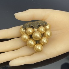 Vintage Art Deco Gold Faux Pearl Grapes Metal Leaves Fur/Dress Clip