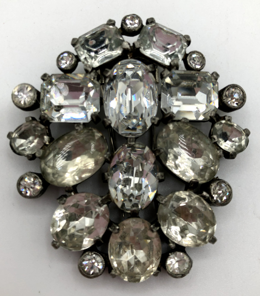 Vintage EISENBERG ORIGINAL Clear Rhinestone FUR CLIP SIGNED Pre WW2 Era