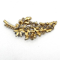 FLORAL SPRAY vintage brooch – 1940s pot metal enamel & rhinestone pin – colorful