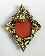 Vintage GERRY’S Gold-Tone Victorian Cameo Brooch/Pendant 2″ x 1.5″ Inches