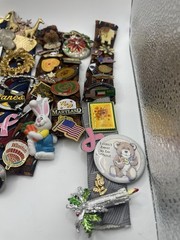 Assorted Vintage Pins In Rhinestones Gold & Silver Tone