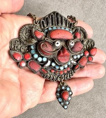 Vtg Tibetan Nepali HUGE 4″ WRATHFUL DEITY PENDANT Coral Turquoise Brass NECKLACE
