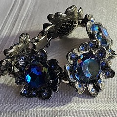 Signed Judy Lee Bracelet & Errings Blue Rhinestones Aurora Borealis Vintage