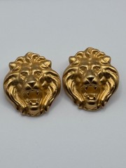 Vintage Anne Klein Unsigned Lion Matte Gold Tone Pierced Earrings