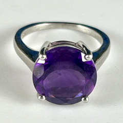 Vintage Sterling Silver Brilliant Round Cut Amethyst Ring. Size 5.50+.