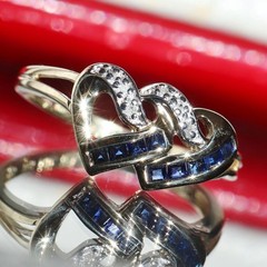 10k y/gold size 7 ring 0.18ct natural treated sapphire diamond heart 1.95g N2536