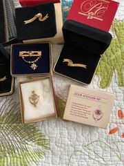 Lot of 14, Vintage 80-90s, Avon President Club Pins, All in Original Boxes!